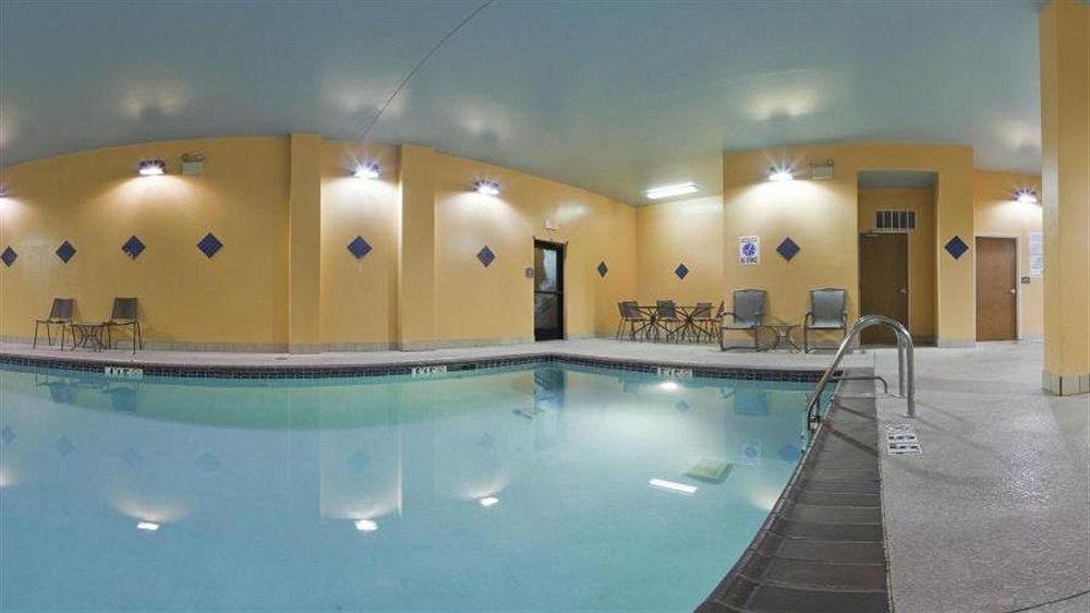 Holiday Inn Carbondale - Conference Center By Ihg Exteriör bild